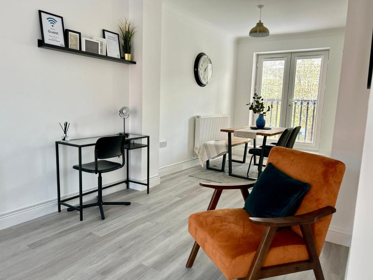 The Town House, Whole House Suitable For Contractors And Families Маркет-Харборо Экстерьер фото