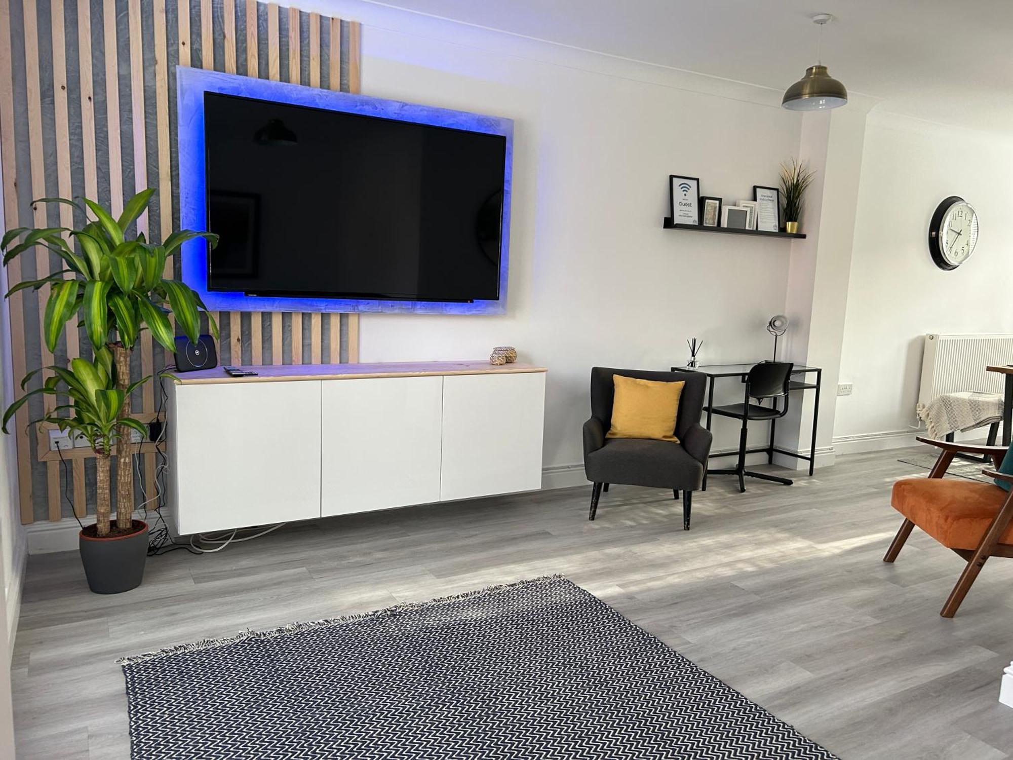 The Town House, Whole House Suitable For Contractors And Families Маркет-Харборо Экстерьер фото